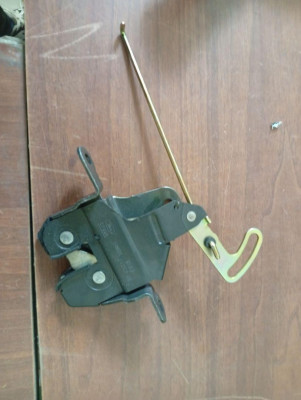 CERRADURA MALETERO / PORTON