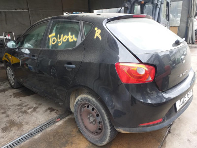 SEAT IBIZA BERLINA (6J5)