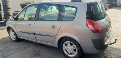  RENAULT SCENIC II (JM) 