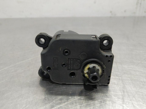 MOTOR APERTURA TRAMPILLAS CLIMATIZADOR Peugeot 3008 