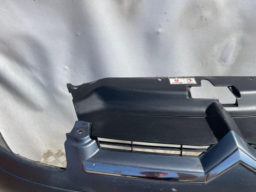 PARAGOLPES DELANTERO 