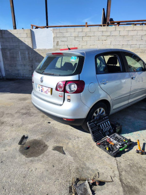 VOLKSWAGEN GOLF PLUS V (5M1)