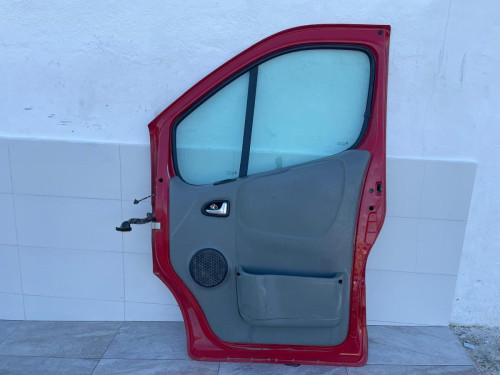 PUERTA DELANTERA DERECHA Renault TRAFIC II FURGÓN 