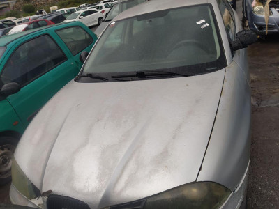 SEAT CORDOBA BERLINA (6L2)