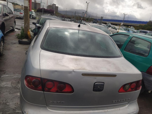  SEAT CORDOBA BERLINA (6L2) 
