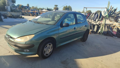  PEUGEOT 206 