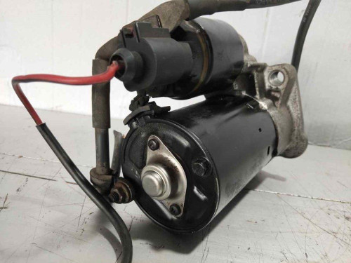MOTOR ARRANQUE Volkswagen PASSAT BERLINA (3B3) 