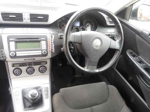  VOLKSWAGEN PASSAT BERLINA (3C2) 