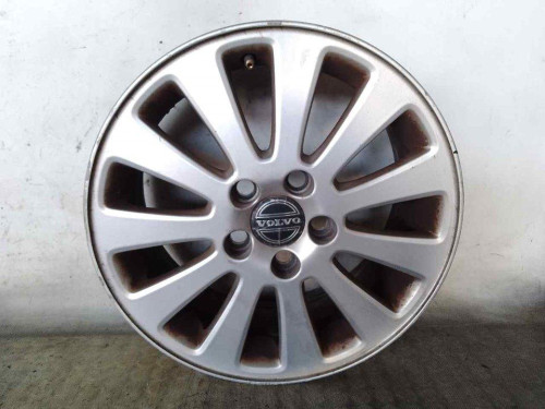 LLANTA Volvo C30 