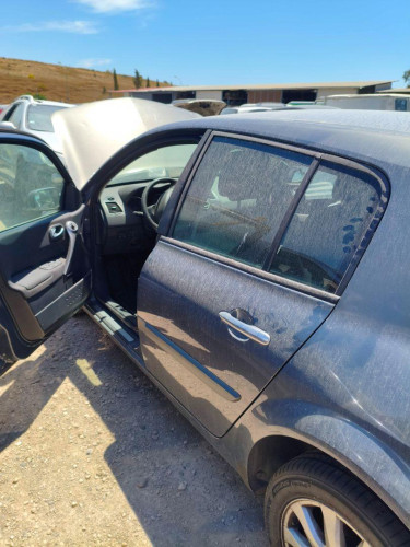  PUERTA TRASERA IZQUIERDA Renault MEGANE II BERLINA 5P 