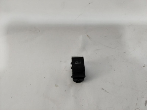 MANDO ELEVALUNAS TRASERO DERECHO Ford FOCUS BERLINA (CEW) 