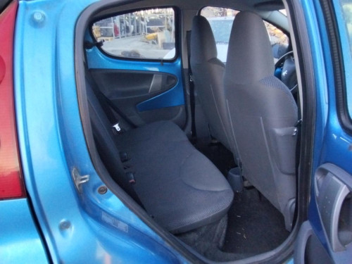  PEUGEOT 107 