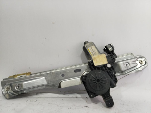 ELEVALUNAS TRASERO DERECHO Ford C-MAX (CB7) 