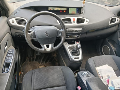 RENAULT SCENIC III (JZ)