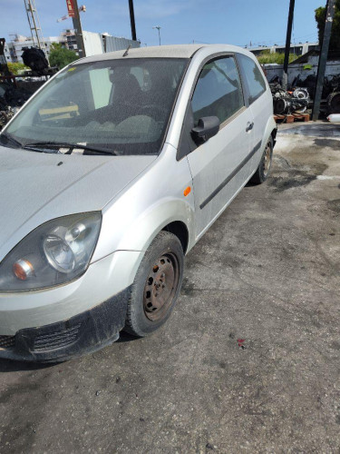 FORD FIESTA (CBK) — vehículo donante para recambios 