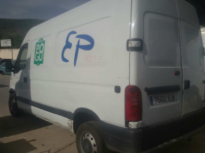 RENAULT MASTER COMBI