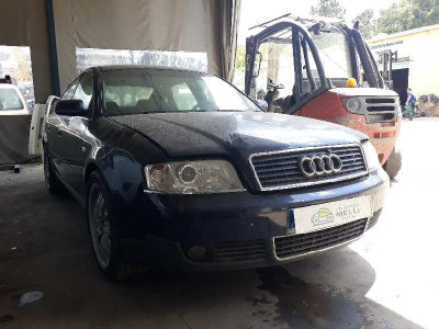 AUDI A6 BERLINA (4B2)