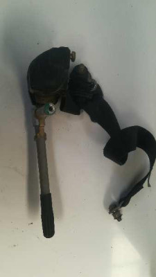 CINTURON SEGURIDAD DELANTERO DERECHO