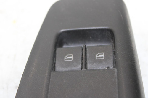 MANDO ELEVALUNAS DELANTERO IZQUIERDO Volkswagen POLO IV (9N3) 