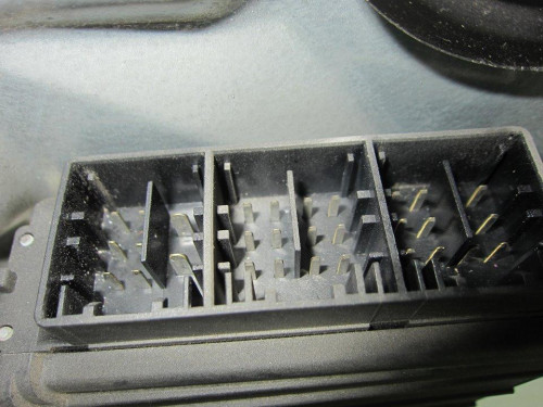  ELEVALUNAS DELANTERO IZQUIERDO Seat IBIZA (6L1) 