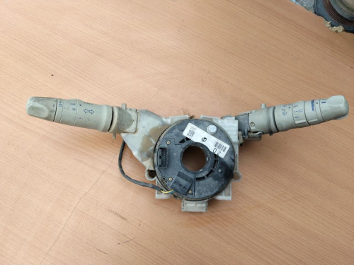 MANDO MULTIFUNCION NISSAN MICRA (K12E) 