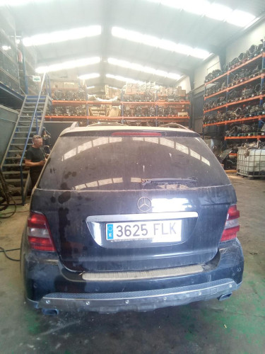  MERCEDES-BENZ CLASE ML (BM 164) 