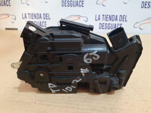  CERRADURA PUERTA TRASERA DERECHA 