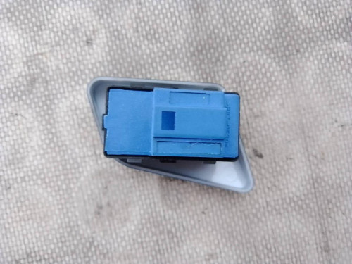 INTERRUPTOR Volkswagen PASSAT BERLINA (3C2) 