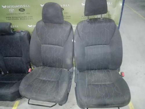 JUEGO ASIENTOS COMPLETO Toyota AURIS (E15) 
