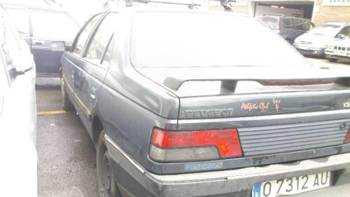  PEUGEOT 405 BERLINA 