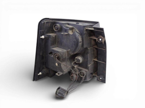 PILOTO TRASERO DERECHO de segunda mano