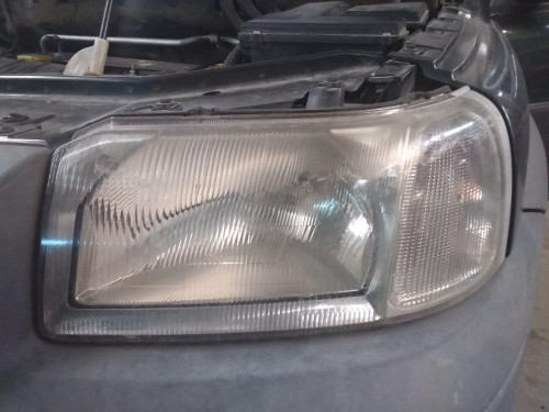 FARO IZQUIERDO Land Rover FREELANDER (LN) 