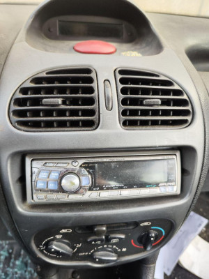 SISTEMA AUDIO / RADIO CD
