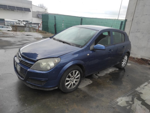 OPEL ASTRA H BERLINA — Donor Vehicle for Used Parts 