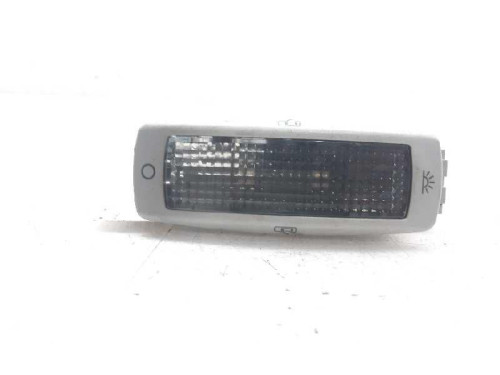  LUZ INTERIOR VOLKSWAGEN GOLF IV BERLINA (1J1)(10.1997) 