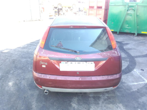  FORD FOCUS BERLINA (CAK) 