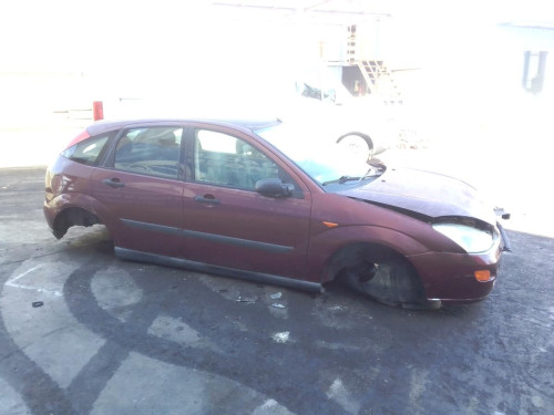  FORD FOCUS BERLINA (CAK) 