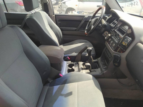  MITSUBISHI MONTERO (V60/V70) 