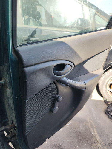 ELEVALUNAS TRASERO DERECHO Ford FOCUS BERLINA (CAK) 