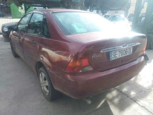  FORD FOCUS BERLINA (CAK) 