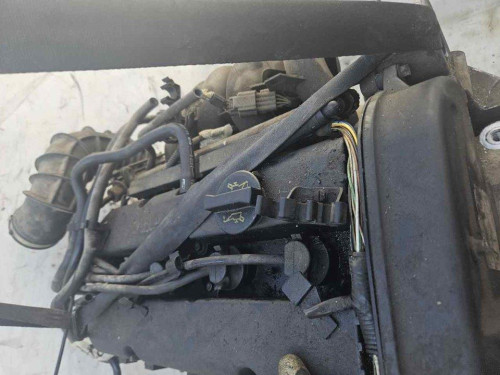 MOTOR COMPLETO Ford FOCUS BERLINA (CAK) 