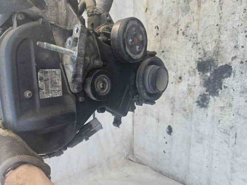 MOTOR COMPLETO Ford FOCUS BERLINA (CAK) 