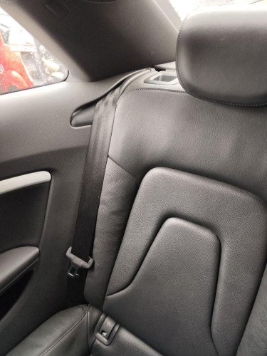 CINTURON SEGURIDAD TRASERO DERECHO Audi A5 COUPE (8T) 
