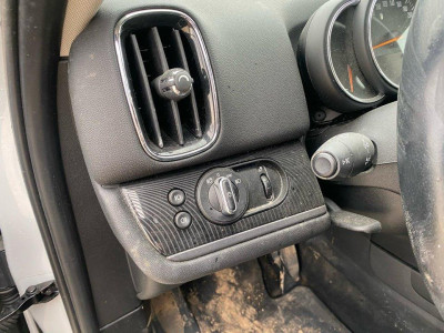 MINI COUNTRYMAN (F60)
