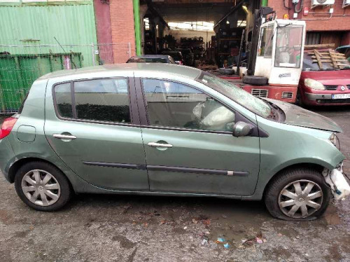  RENAULT CLIO III 