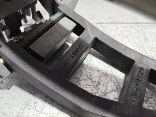 MANETA EXTERIOR TRASERA DERECHA Ford FOCUS BERLINA (CB4) 