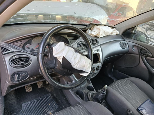 FORD FOCUS BERLINA (CAK) — автомобиль-донор на запчасти 