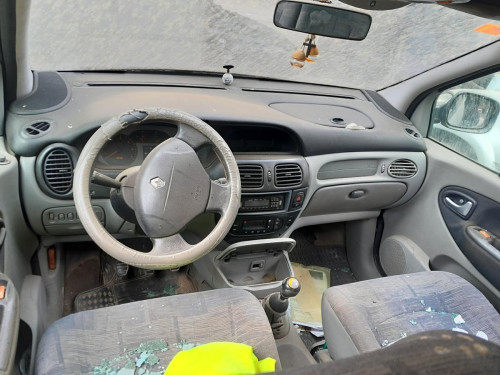  RENAULT SCENIC RX4 (JA0) 