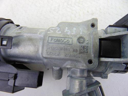  ANTIRROBO / LLAVE CONTACTO 