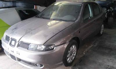 SEAT LEON (1M1)